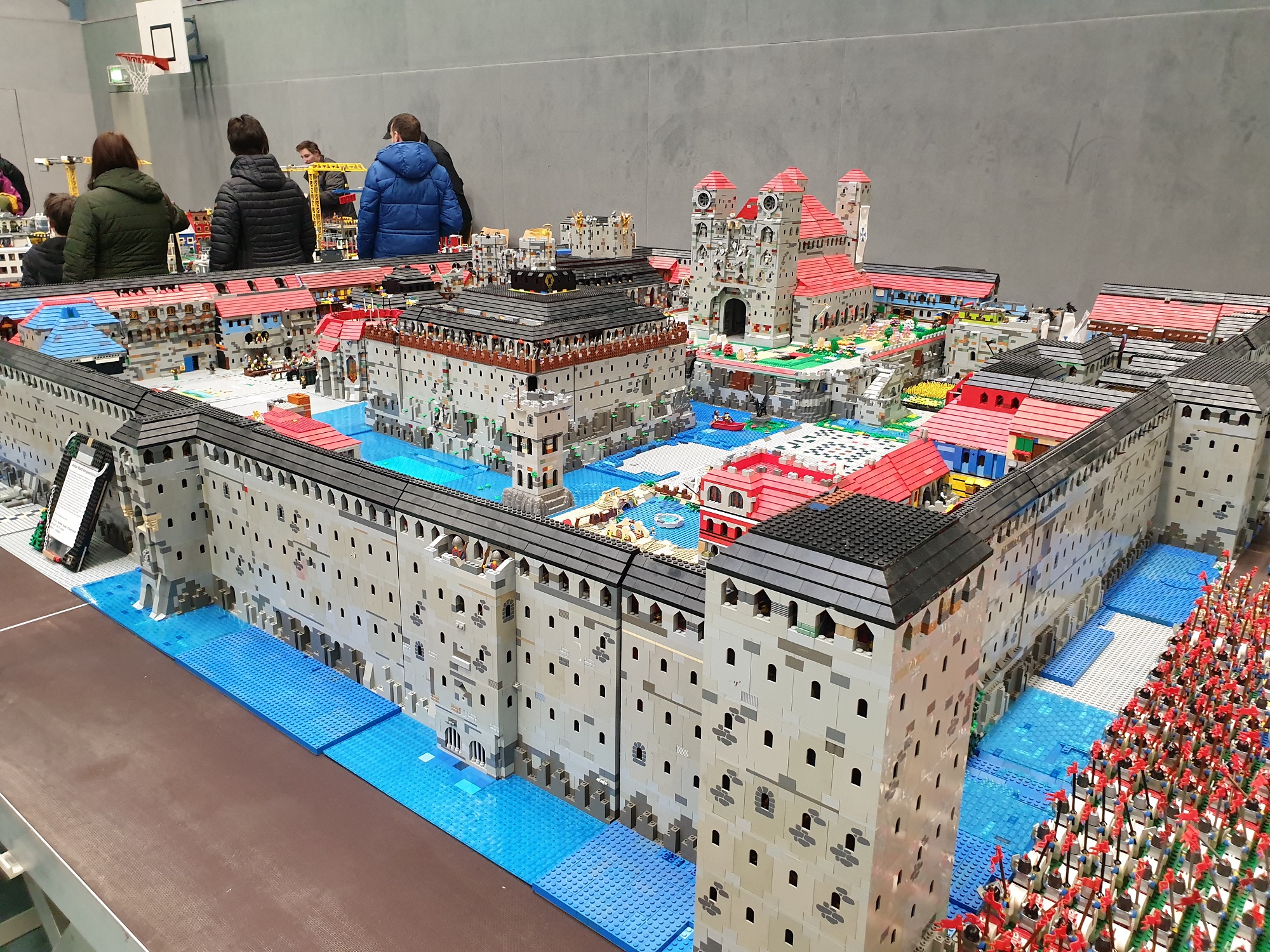 Ausstellung in Freisen, 01.04.2023 (1) Ausstellung in Freisen, 01.04.2023 (1)